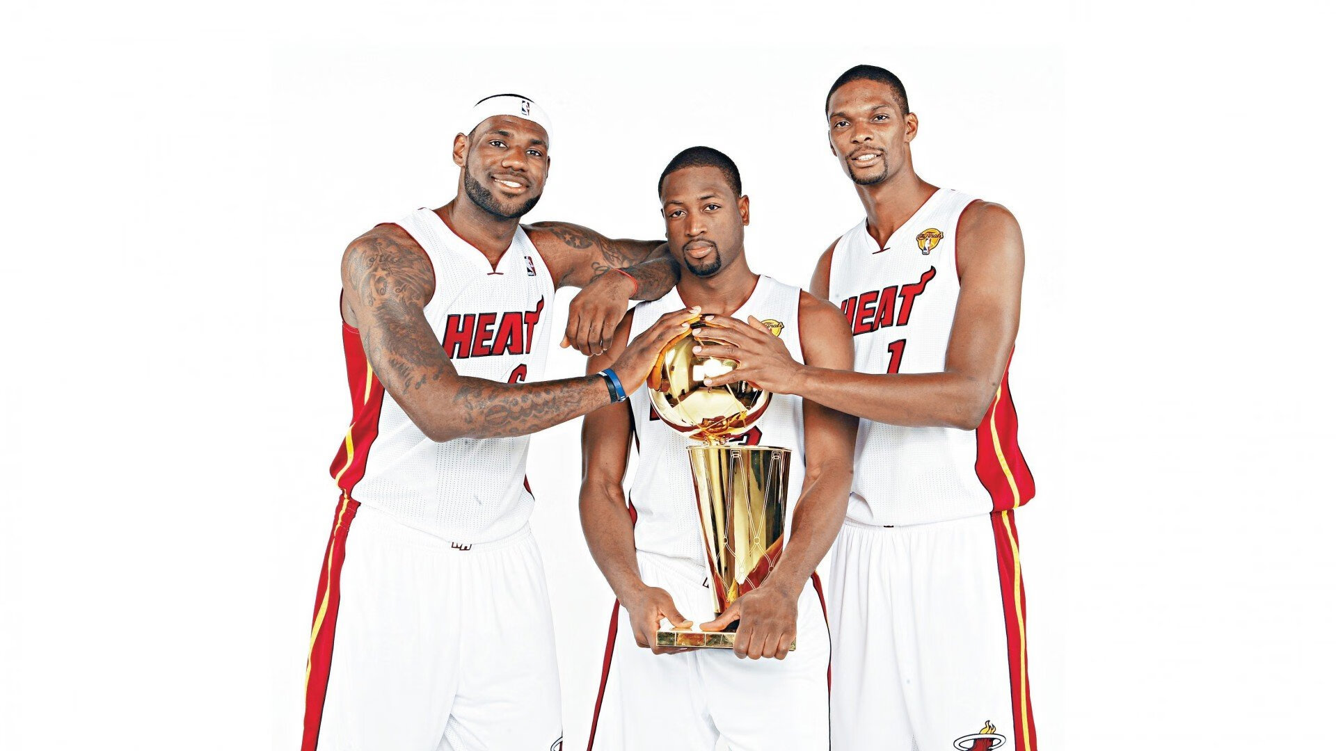 九游体育-勇士队与骑士队的历史交锋再度燃爆，勇士队与骑士队的历史交锋再度燃爆视频